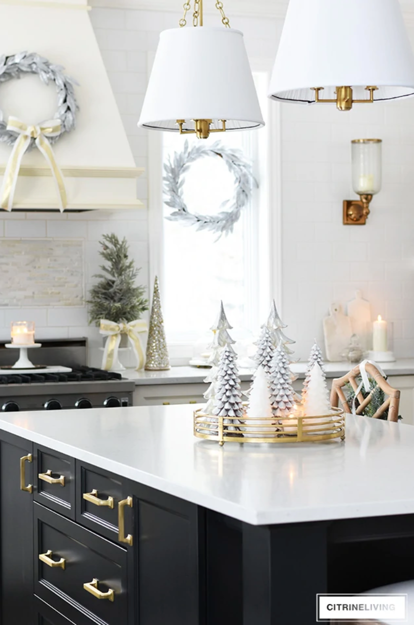 Kitchen Island Christmas Centerpiece