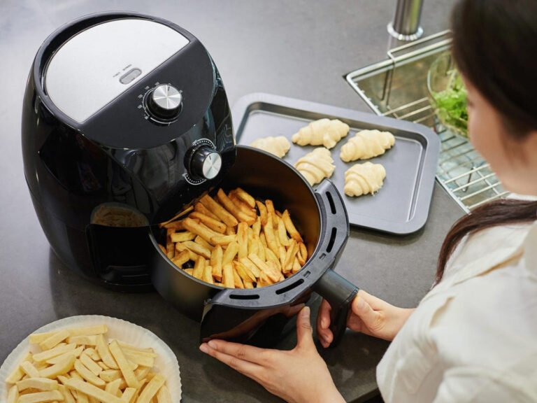 How Does An Air Fryer Work: Cooking Mechanism, Benefits, And Tips 7 How Does an Air Fryer Work: Cooking Mechanism, Benefits, and Tips