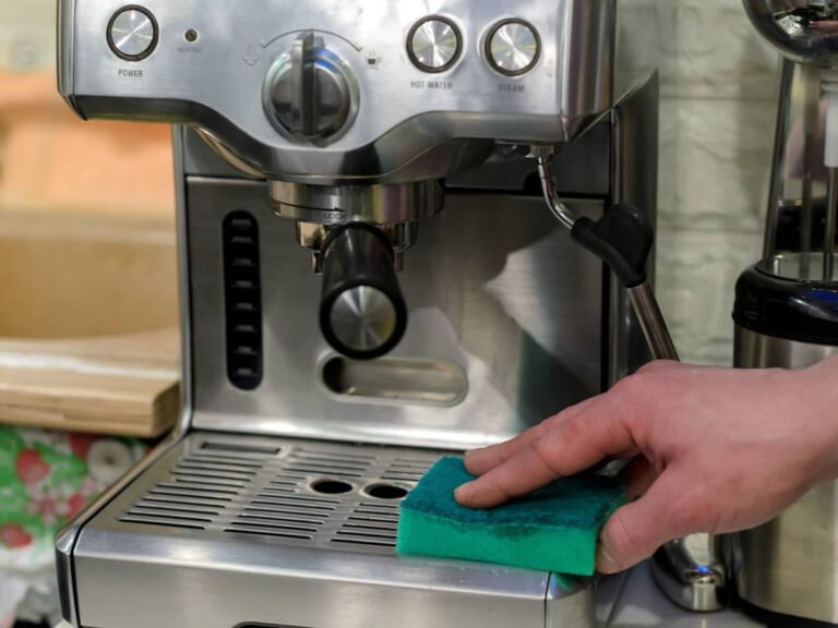 How To Clean Coffee Maker Without Vinegar: Easy Alternatives 2 How to Clean Coffee Maker Without Vinegar: Easy Alternatives
