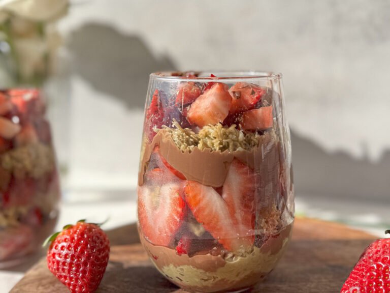 Viral Dubai Chocolate Strawberry Cup: Easy Recipe